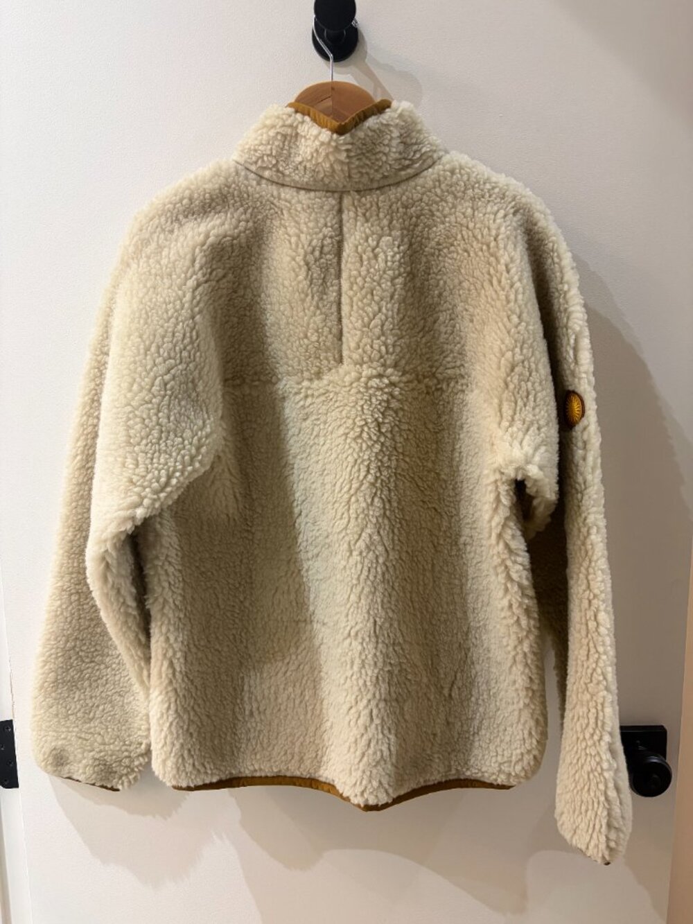 Patagonia Retro Cardigan, Natural, Size Women's L/ Men's M - Picture 3 of 9